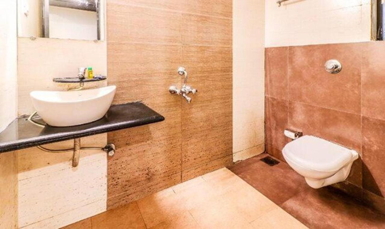 Fabhotel Blue Diamond Turambhe Bagian luar foto