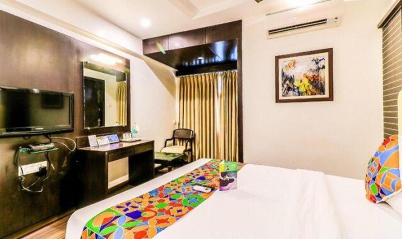 Fabhotel Blue Diamond Turambhe Bagian luar foto